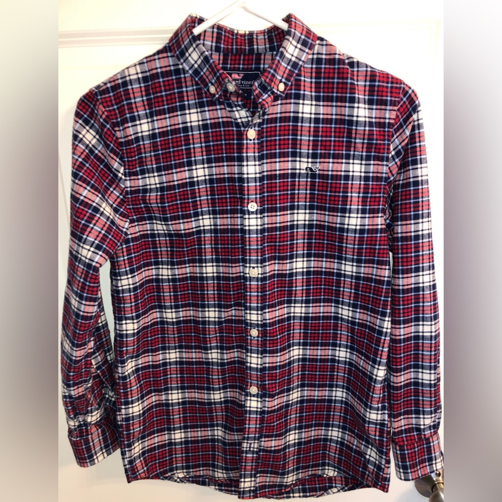 Vineyards Vines whale shirt - size M (12-14)